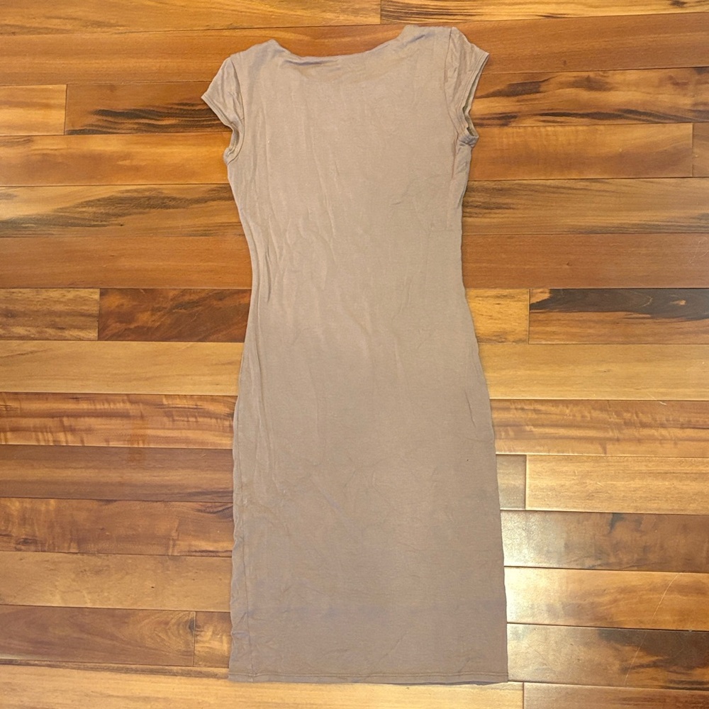 Brown T-Shirt Dress - Picture 4 of 7